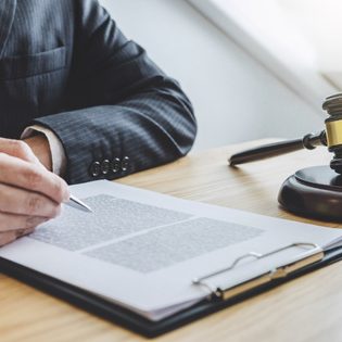 Clases de preparación al examen de traductor jurado del MAEC
